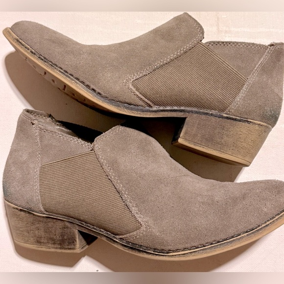 Vintage 7 Eight leathers stretch side booties ladies Size-8 - Picture 1 of 7